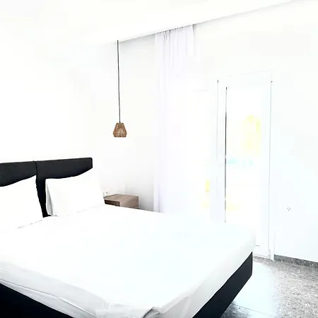 Appartement Sakellis 1- Steps To & Town