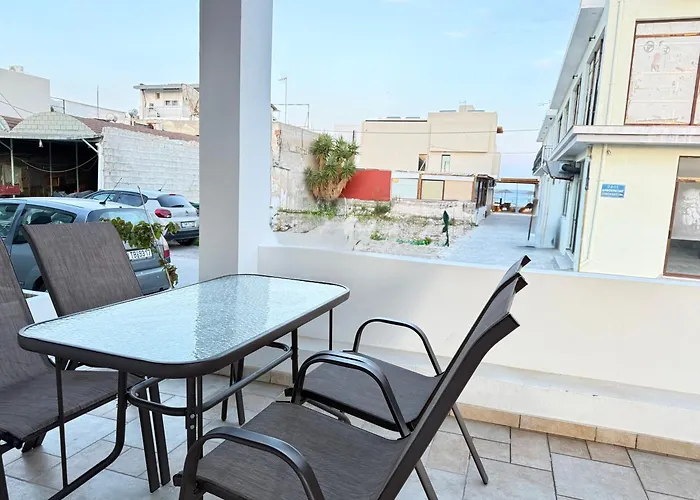 Sakellis 1- Steps To & Town Apartment Kardamena (Kos)